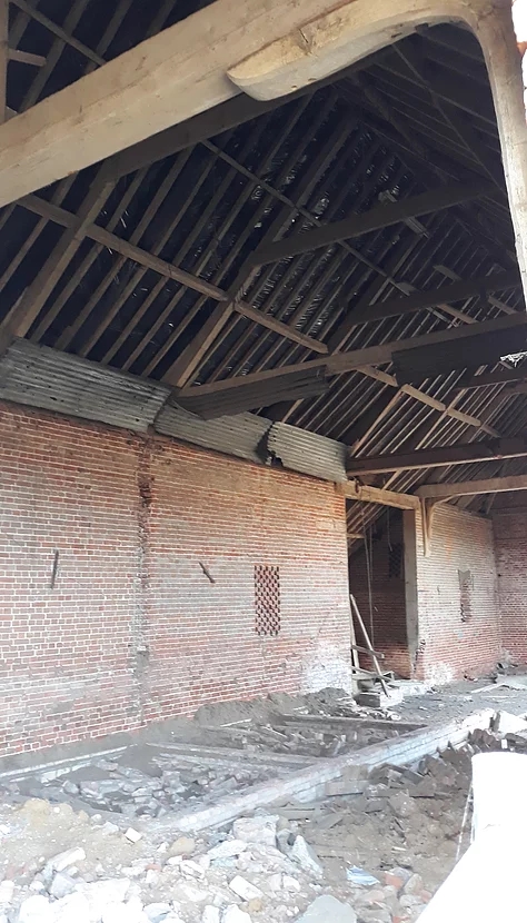 Internal pegged beams 2