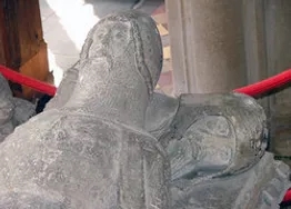 Tomb of
              Sir Roger de Bois