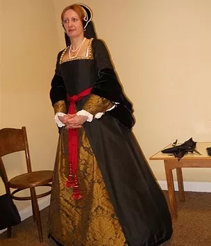 Ann Boleyn
              standing