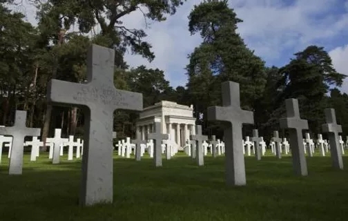 The
              American Cemetery