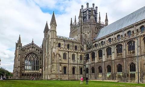 Ely
                cathedral exterior